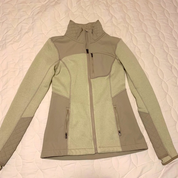 Active Jacket Athleta - Picture 1 of 4